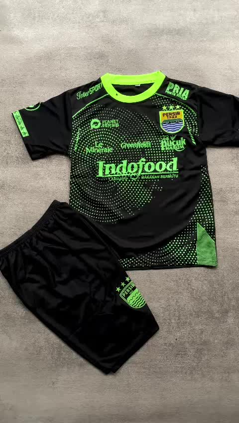 Setelan Bola anak persib hitam terlaris baju bola anak laki-laki untuk usia 6 bulan-15 tahun / setelan futsall olahraga anak termurah 2025