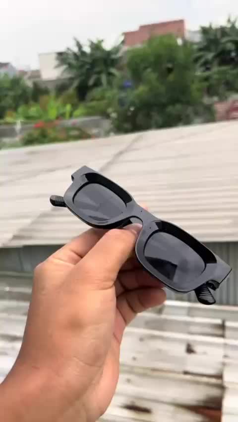 VIRAL!! Kacamata Hitam Bingkai Kotak Retro Style Untuk Pria dan Wanita Kekinian Gaya Trendy Vintage Fashion