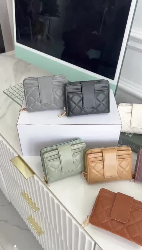 Dompet MINI LISA 429213 yg sangat bagus motif polos anti air Kulit Kartu