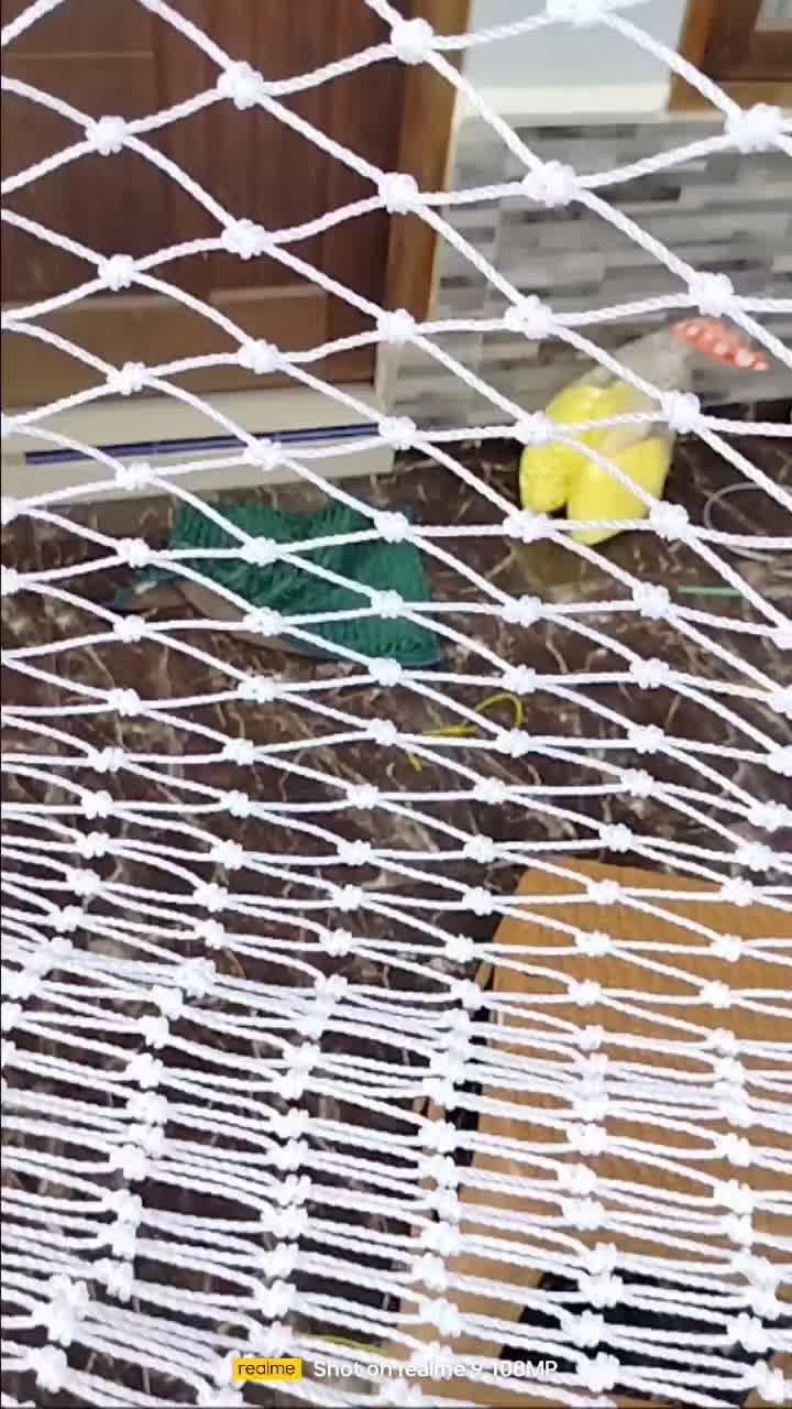 jaring mandi bola..  1x1m. beraneka warna