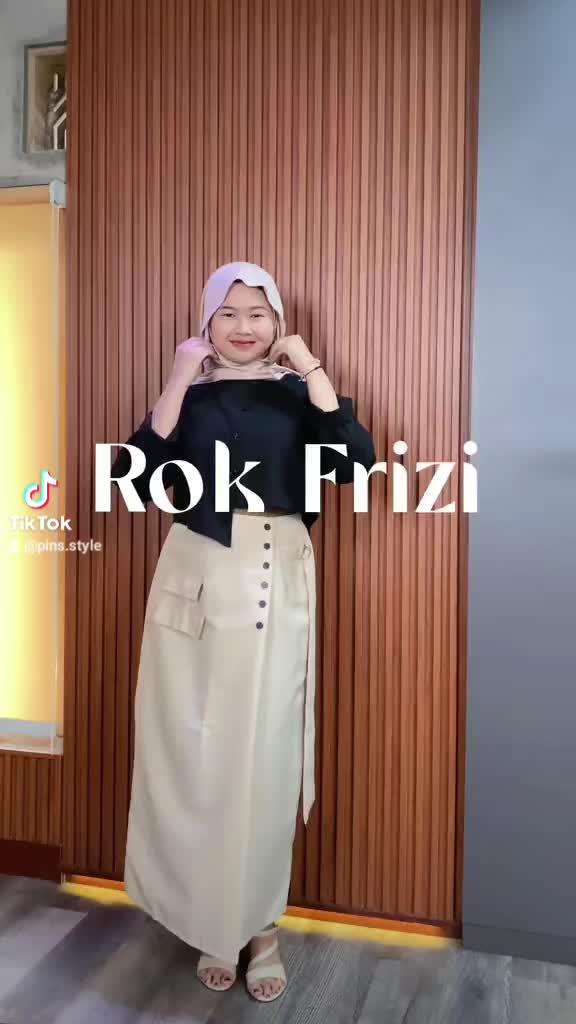 PINS Frizi Button Skirt - Rok A-Line Wanita Korean Style Panjang Pendek Semi Wool Casual Formal