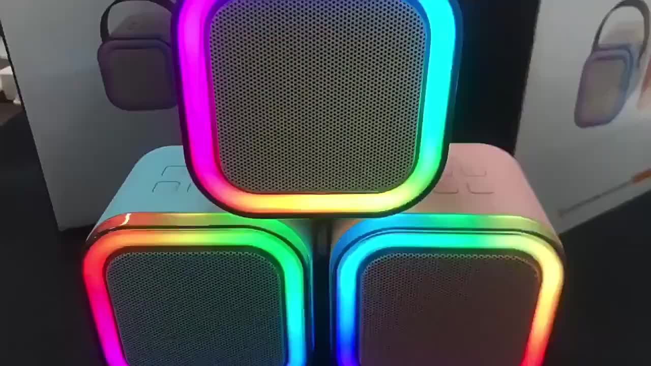Mini colorful light effect speaker 3D Stereo Wireless Karaoke Set Mini Portable Speaker Home KTV speaker set