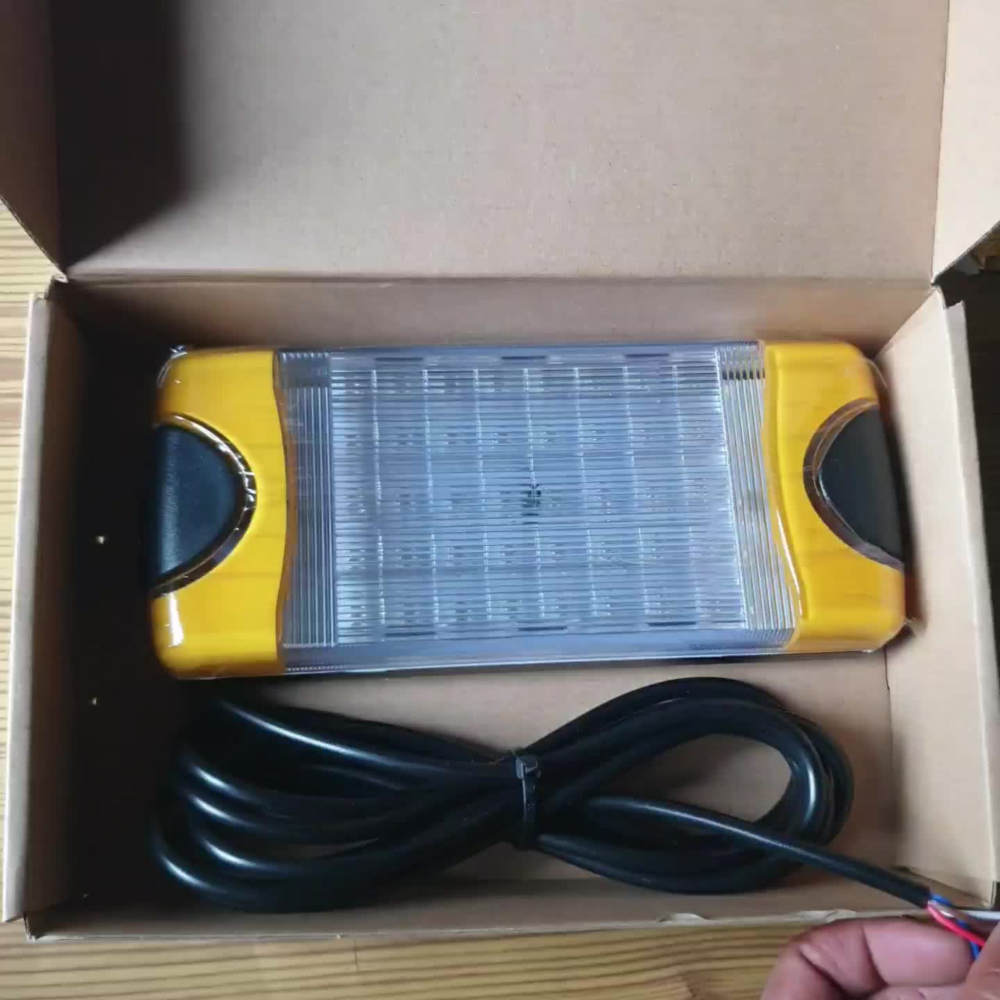 Lampu Stop LED Multifungsi Hella 3in1 Super 12V-24V dengan Indikator Stop, Sein, dan Senja - Kendaraan, Car, Kabel