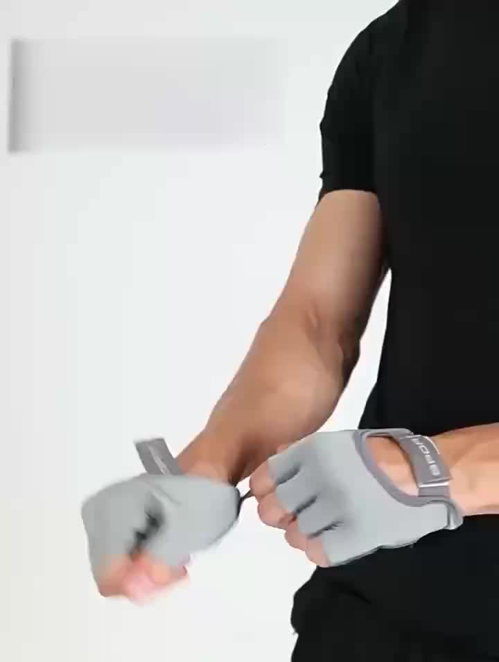 Sarung Tangan Olahraga Gym Sepeda Perlindungan Matahari non-slip Bernapas Half Finger Glove