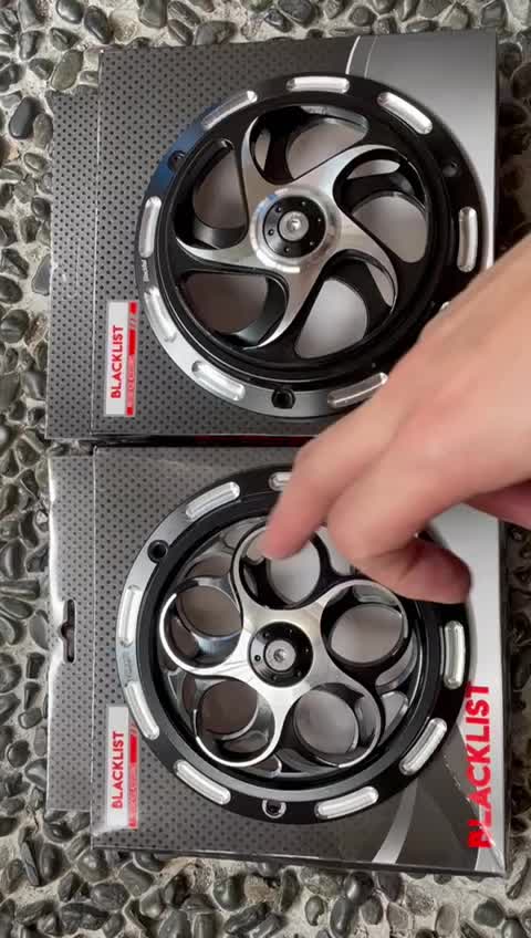 VARIASI COVER TUTUP KIPAS MODEL SPINNER PUTAR MIO BEAT SCOOPY GENIO NMAX AEROX VARIO PCX ADV STYLO VESPA SPRINT PRIMAVERA LX DLL Motor Motorcycle