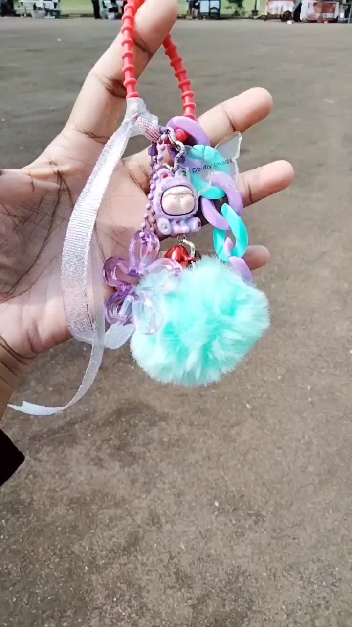 Gantungan Tas Kunci Pompom Smile Db DIY Beads Bagcharm Keychain