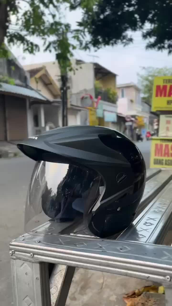 Honda Helm HMJ Asli AHM Kualitas Terjamin All Size Modern Elegan Perlindungan Maksimal Pengendara Motor Honda Motorcycle