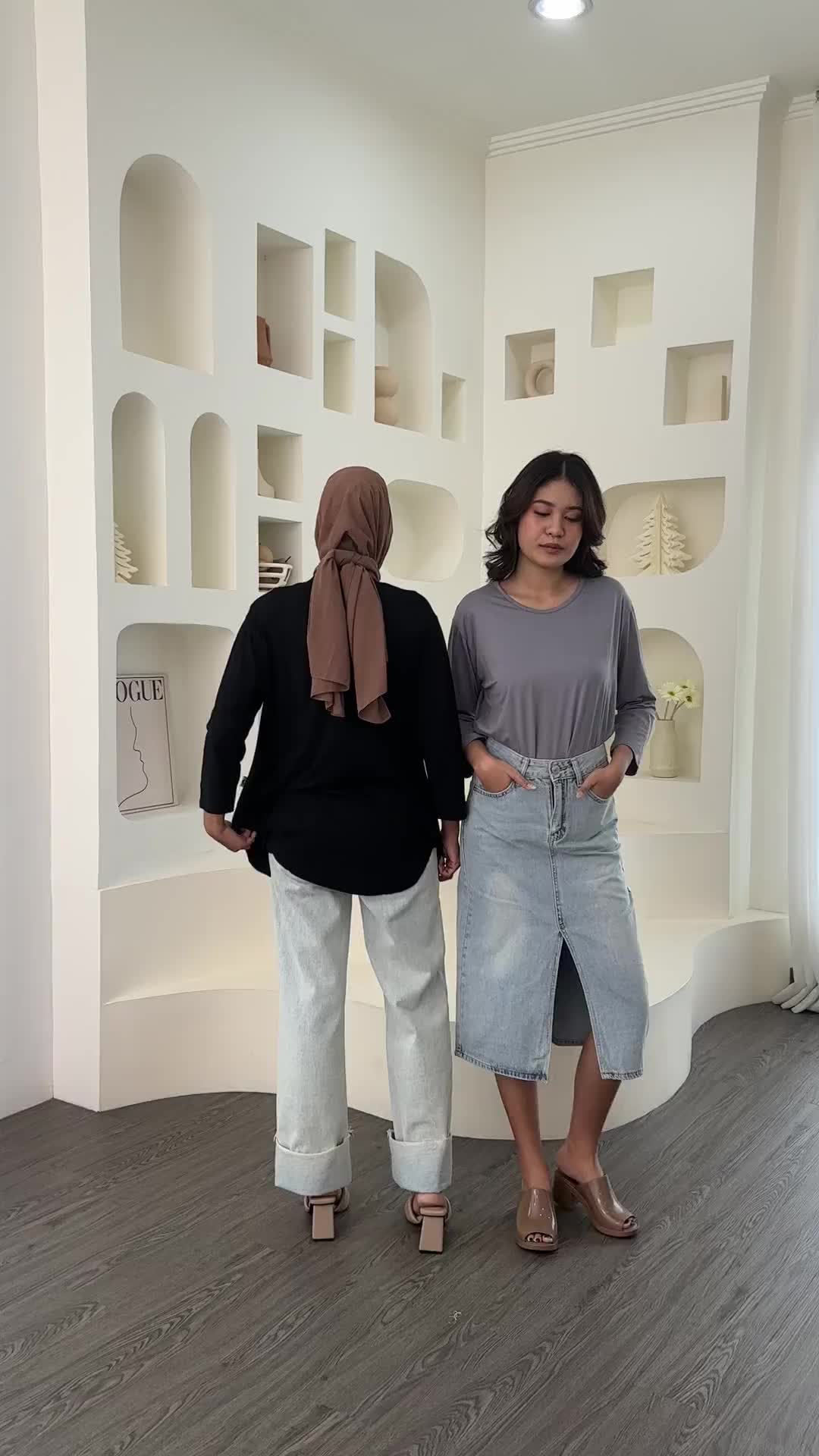 Rut Kaos Wanita Oversize Comfy 7/8 Bahan Rayon Spandex Nyaman Adem All Size Hitam Tua Crop Top Atasan Baju Lembut Abu Muda