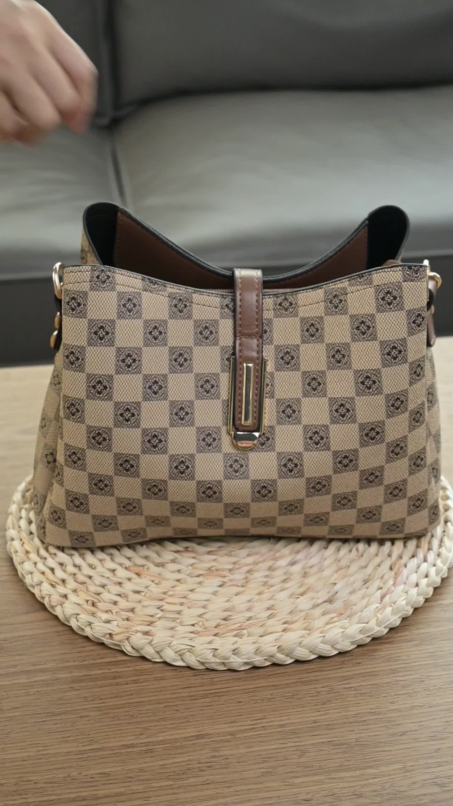 COD | XYM 【Tas Kotak-Kotak 2025】Coklat & Khaki, 2 Tali (Ketek & Selempang)! Kapasitas Besar, Tas Elegan untuk Wanita Karir Kulit Kulit