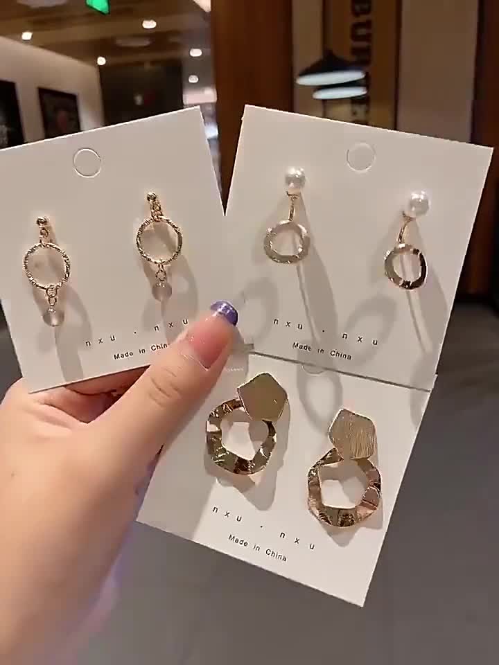 UNIQSOO Anting Tusuk Fashion Korea Anting Stud Earing Fashion SP034