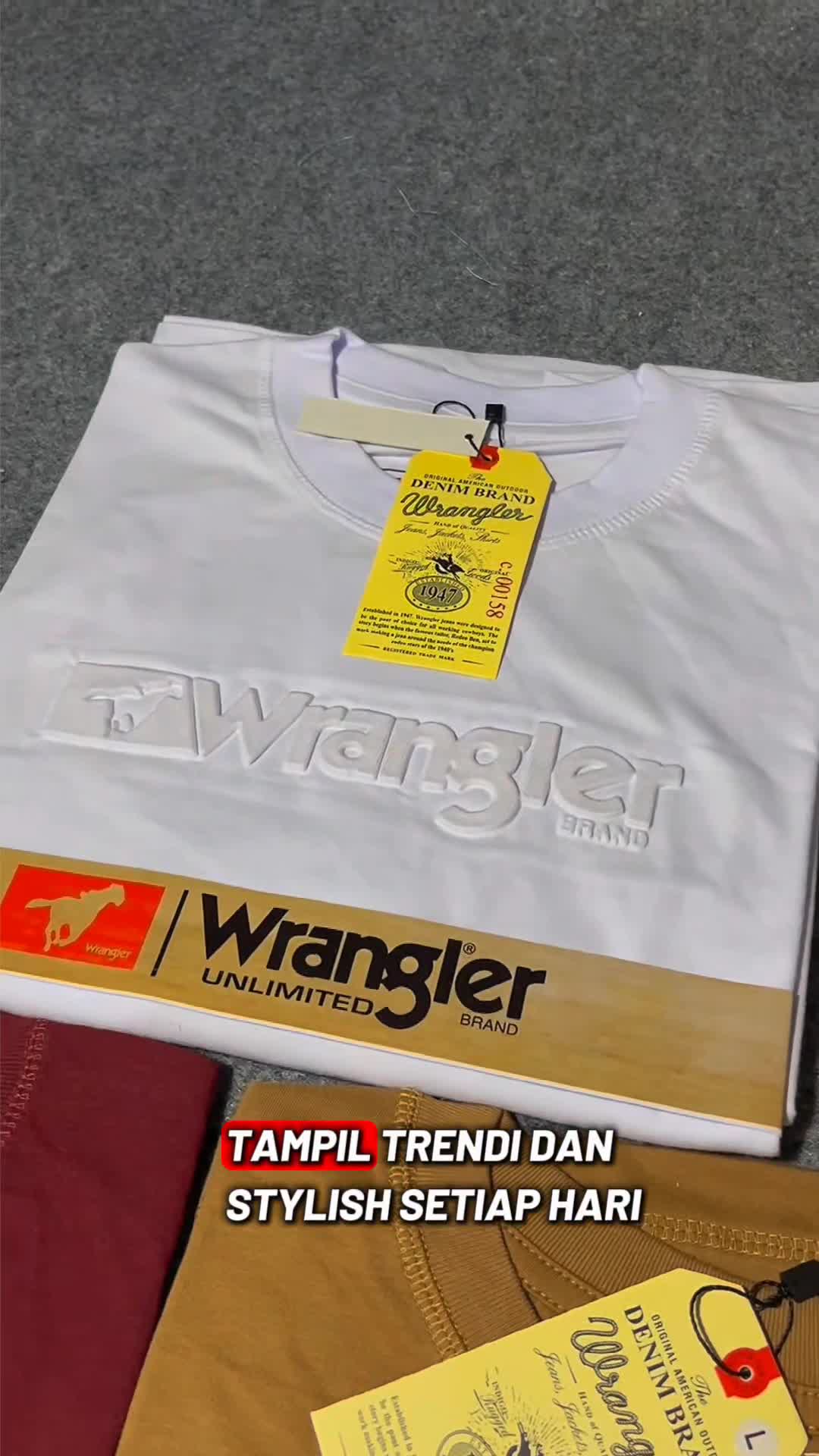 Kaos Embos Pria Wrangler Motif Timbul Premium Quality - Size M-L-XL - Distro, Oblong