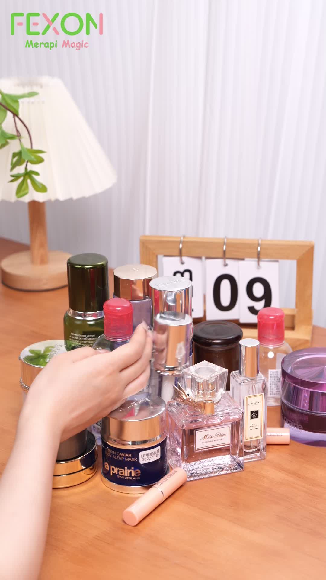 【COD】FEXON Rak Penyimpanan Kosmetik Putar Berwarna Emas 360 Rotating Rak Penyimpanan Parfum dan Perawatan Kulit untuk Meja Kamar Mandi