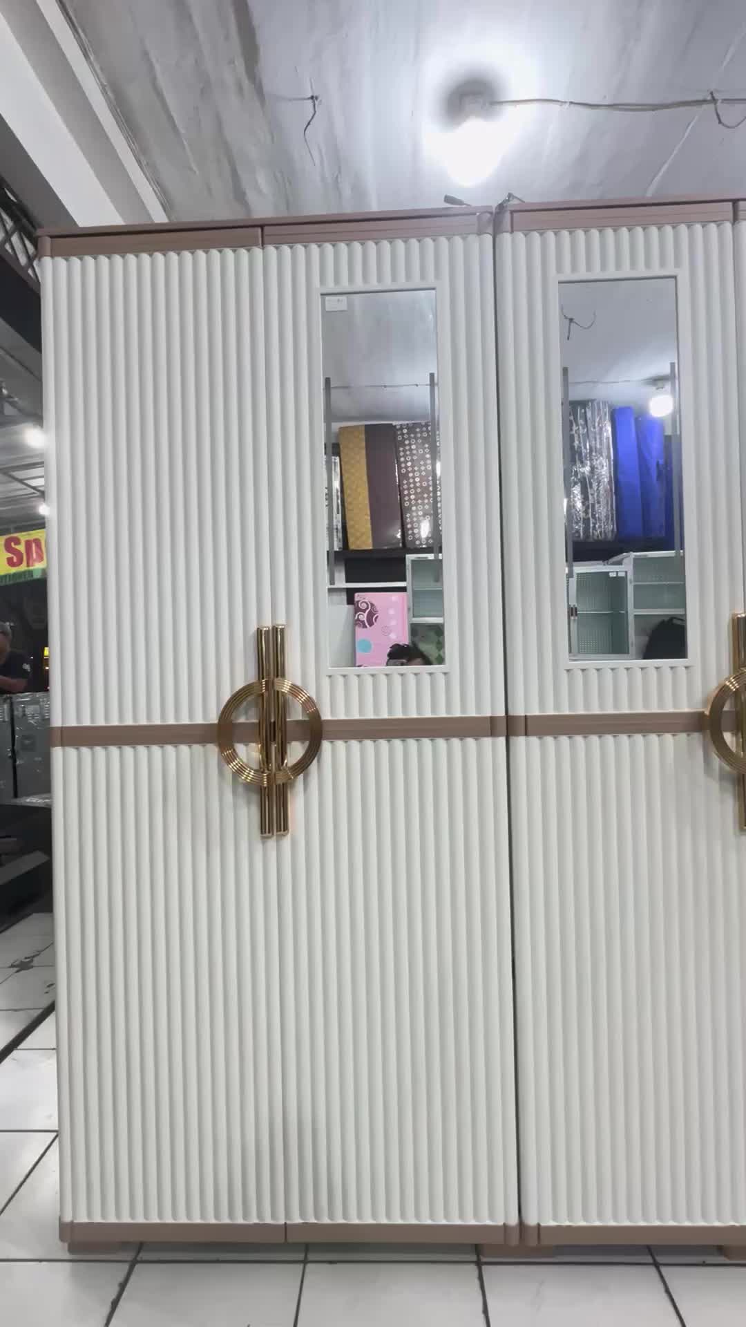 Lemari Plastik 4 Pintu Olymplast OTC LUXURY