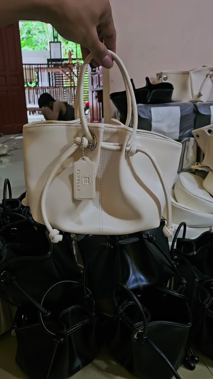 ELVELLA Tas Wanita Allesha Bag Women's Crossbody & Shoulder Bag Kekinian korean Style