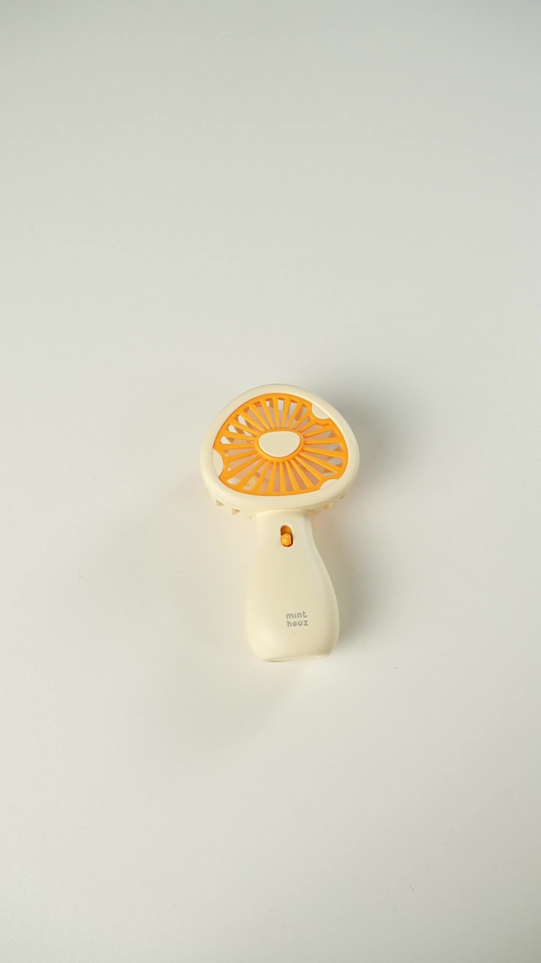 Minthouz Cute Personal Mini Fan, Fan Tangan Portabel dengan Pengisian Daya Micro USB, 2 Tingkat Kecepatan Angin dengan Cahaya Biru yang Dapat Disesuaikan, Cocok untuk Aktivitas Dalam atau Luar Ruangan, Bentuk Jamur yang Imut,Cocok untuk anak-anak