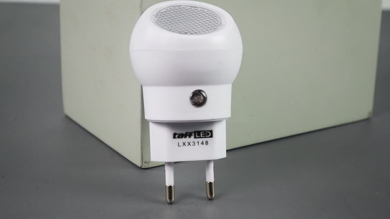 TaffLED Lampu Tidur Sensor Cahaya Rotasi 360 Derajat LED Dinding Kamar Bohlam