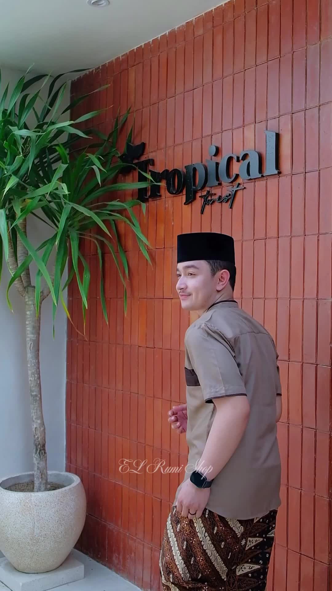 Kemeja Koko Terlaris Lebaran 2025 - Elrumi Hanif Koko Dewasa Lengan Pendek - Baju, Muslim