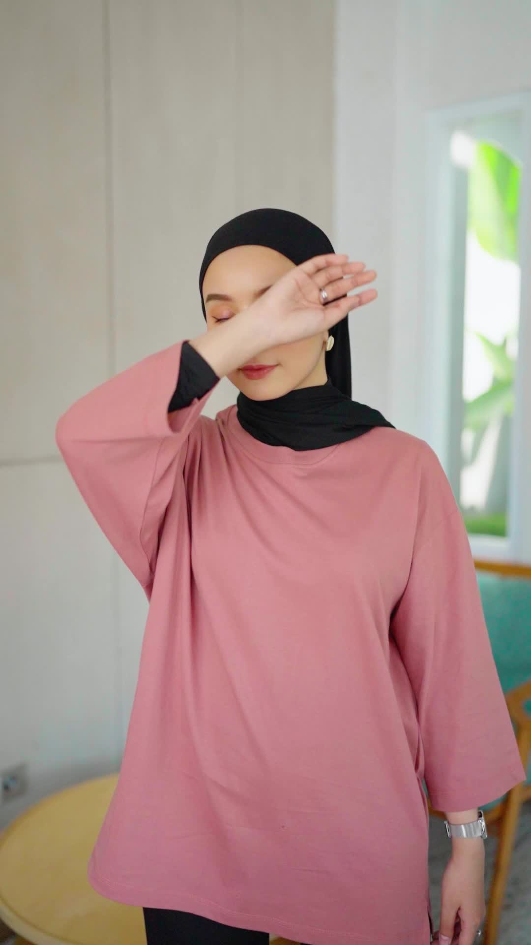 BUSUI FRIENDLY Kaos Oversize 7/8 Hijab Friendly BUSUI Anti Nerawang