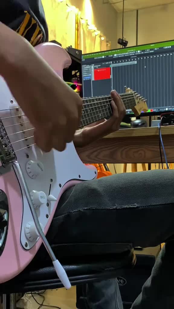 Gitar Listrik / Elektrik Merk Kowe Seri Stronger Free Packing Kayu dan Bonus Lengkap
