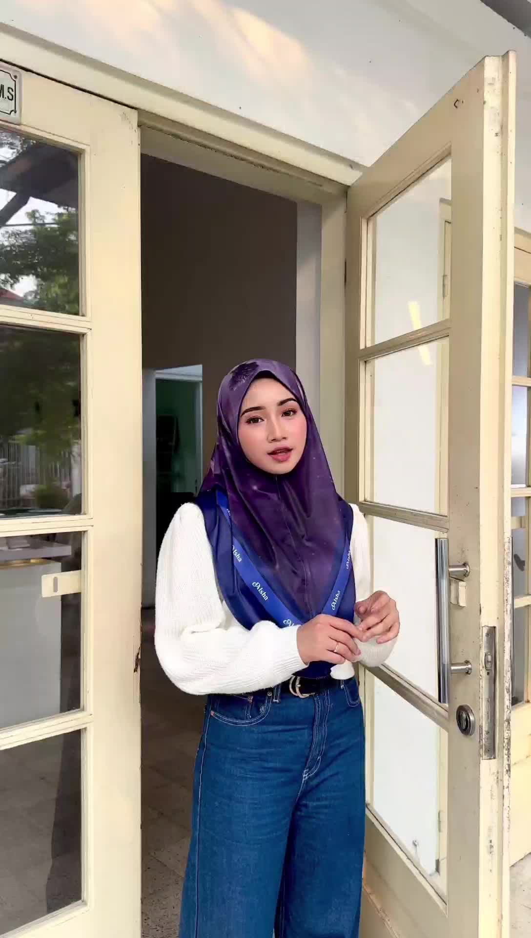 Alesha Hijab - AMELIA Jilbab Khimar Malay Printing Flower By Alma Hijab Bergo