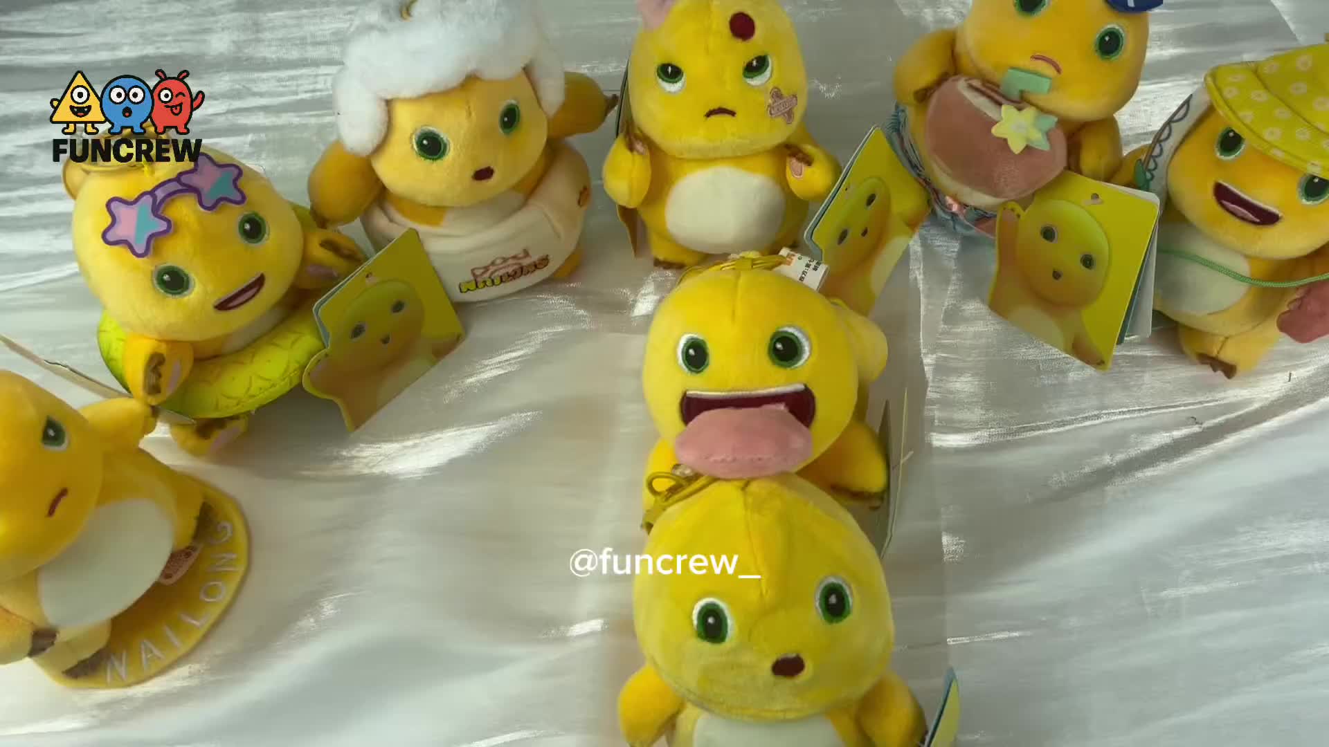 [FUNCREW] Gantungan Kunci Dino Nailong Kosong Lucu – Dino Kuning Bisa Ganti Wajah Gemoy Unik – Aksesori Tas Viral