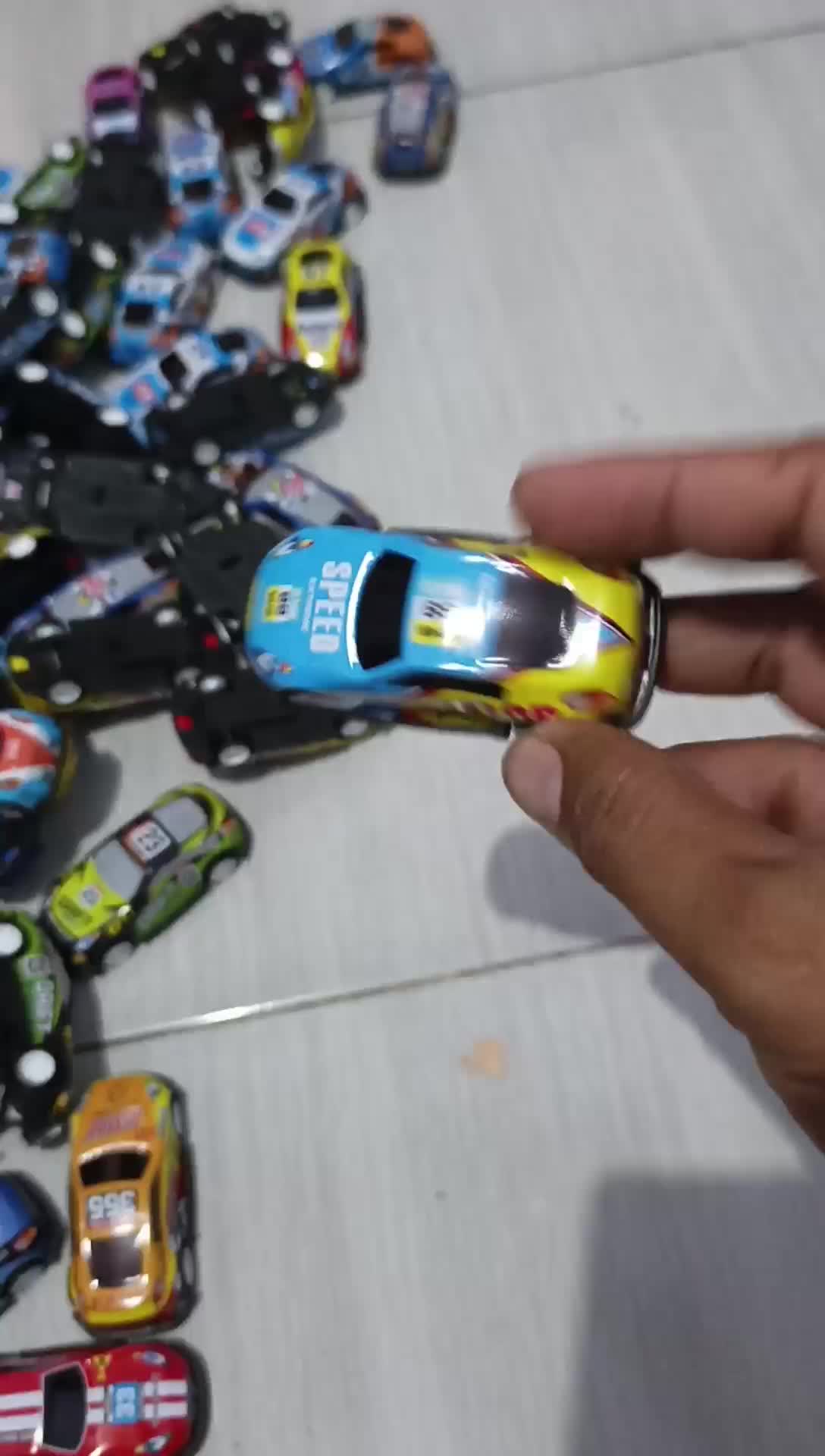 ( TERMURAH) 20PCS+BOX+2 HADIAH MAINAN. MOBIL MINI PULLBACK ( BESI METAL ALOY ) TAHAN BANTING Toy Mobilan