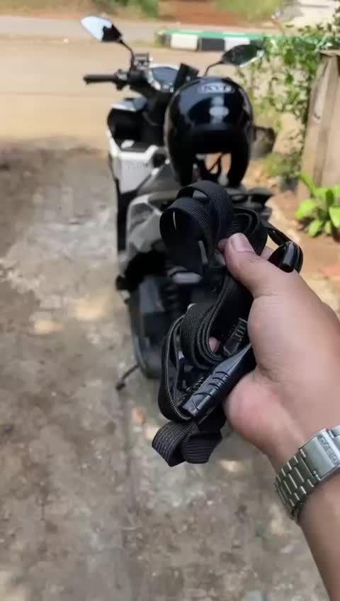 Tali Pengikat Helm Motor 2 Hook 60CM - Pengikat Helm Box Motorcycle