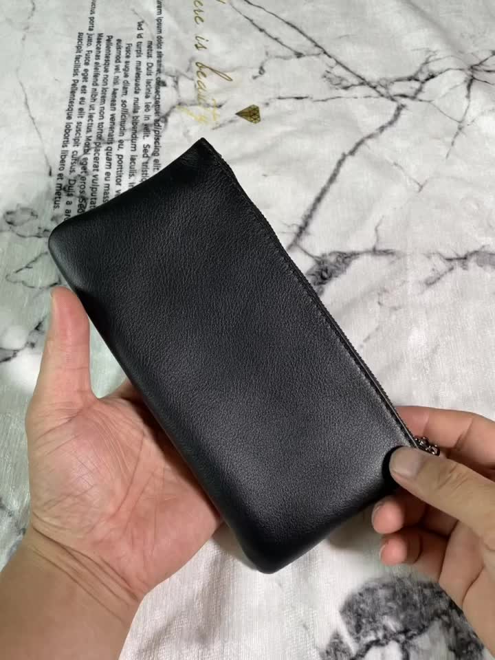 Leather Men's Long Wallet Top Layer Leather Zipper Ultra-Thin Wallet Retro Trend Hand Mobile Phone Bag Simple Ladies Wallet Kulit PU Dompet Panjang