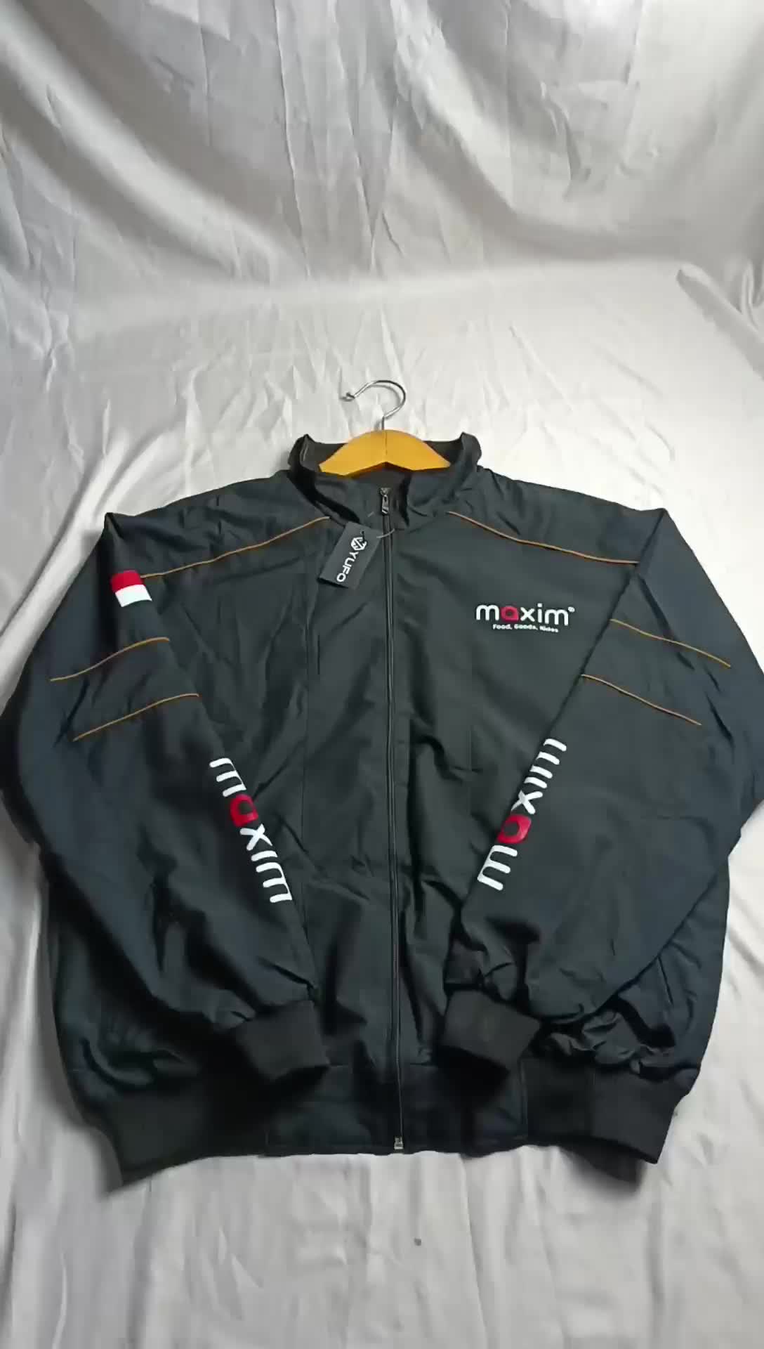 Jaket Maxim Terbaru 2025 Logo Putih / Jaket Tebal / Jaket Parasut / Jaket Pria Wanita