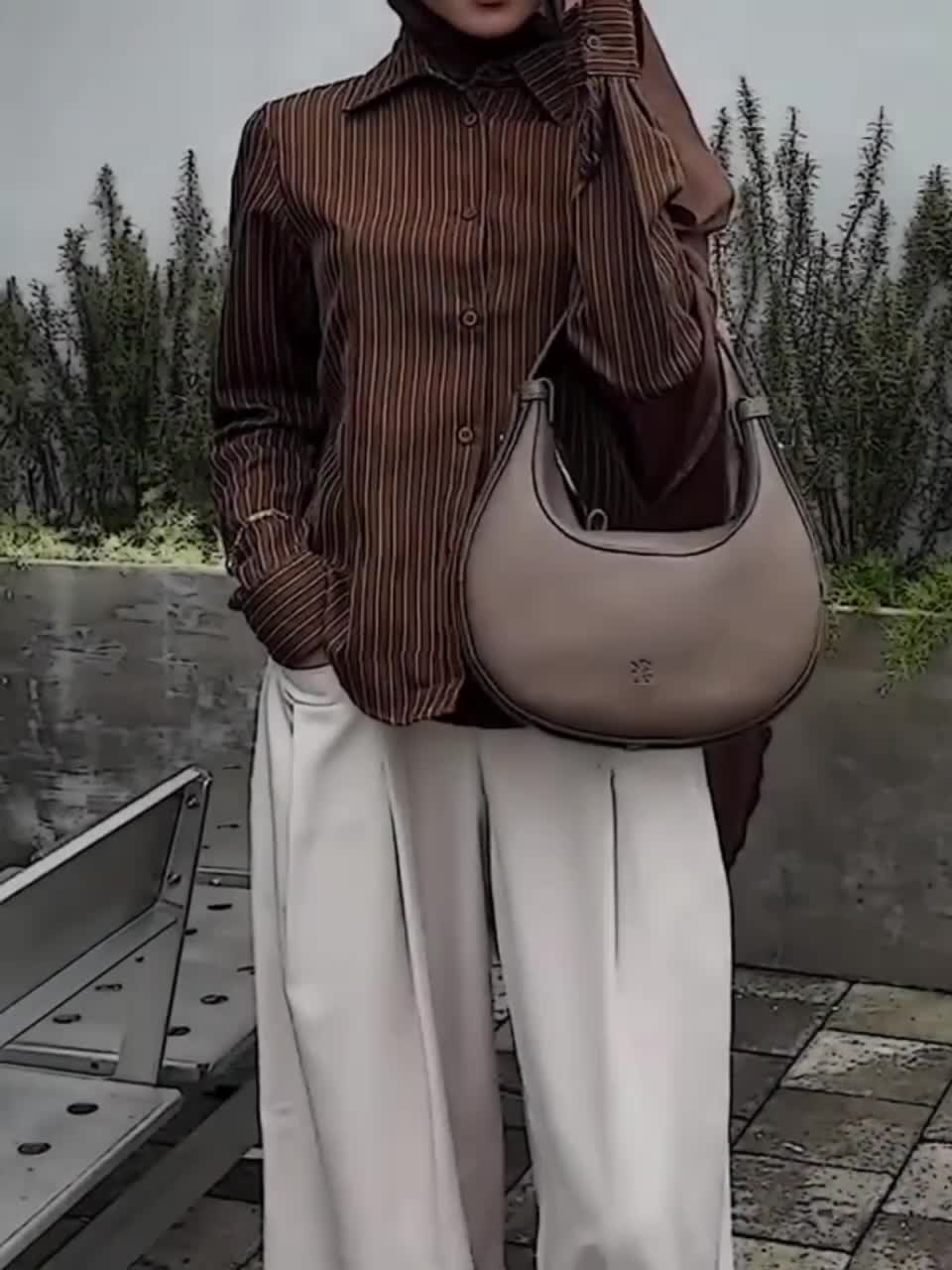 Elewys.id - Luna Stripe Fitted Shirt - Kemeja Wanita - Atasan Wanita Stripe Salur - Kemeja basic Lengan Panjang - Kemeja Kantor Formal Casual