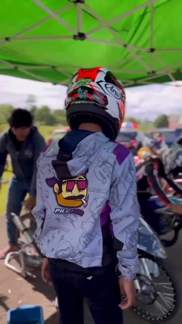 Jaket Pilotter Best Seller Jaket Running Jaket Racing Untuk Pria dan Wanita Dewasa Sport Parasut Jaket Cougle RH57 Jaket Motor