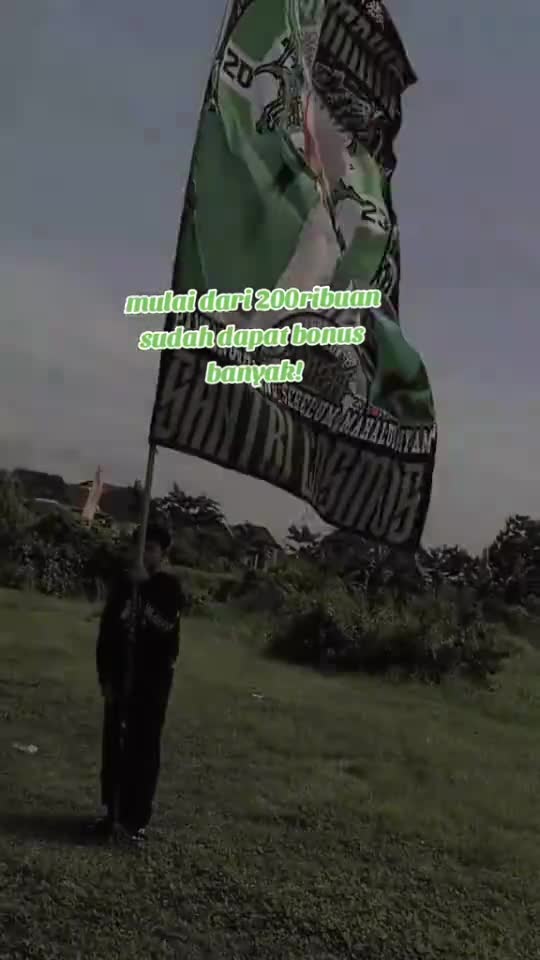 Giant Flag Custom UKURAN 400X200 BEBAS DESAIN
