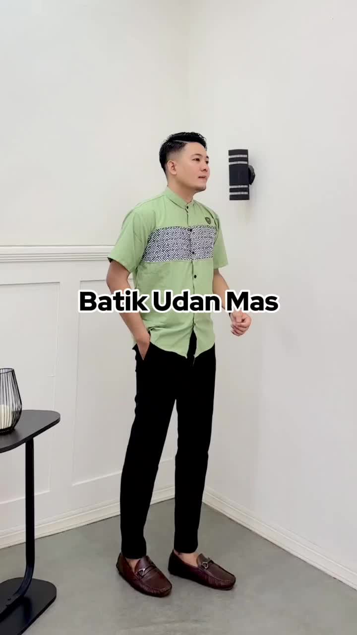 Baju Koko Kautsar Muslim Pria Dewasa Model Kurta Toyobo Lengan Pendek Kerah Leher Tinggi Atasan Full Kancing Depan Bahan Katun Premium Tebal Halus Dingin Panjang Baju Sedang Motif Batik Kombinasi Polos Variasi Warna Warni Cerah Gelap Kekinian Terbaru