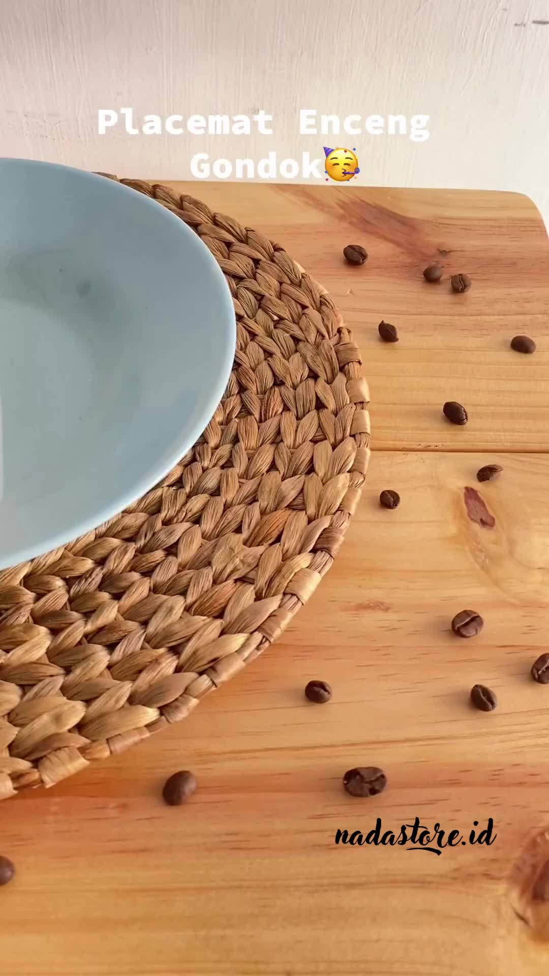 Placemat Anyaman / Alas Piring / Coaster / Purun Enceng Gondok Dekor