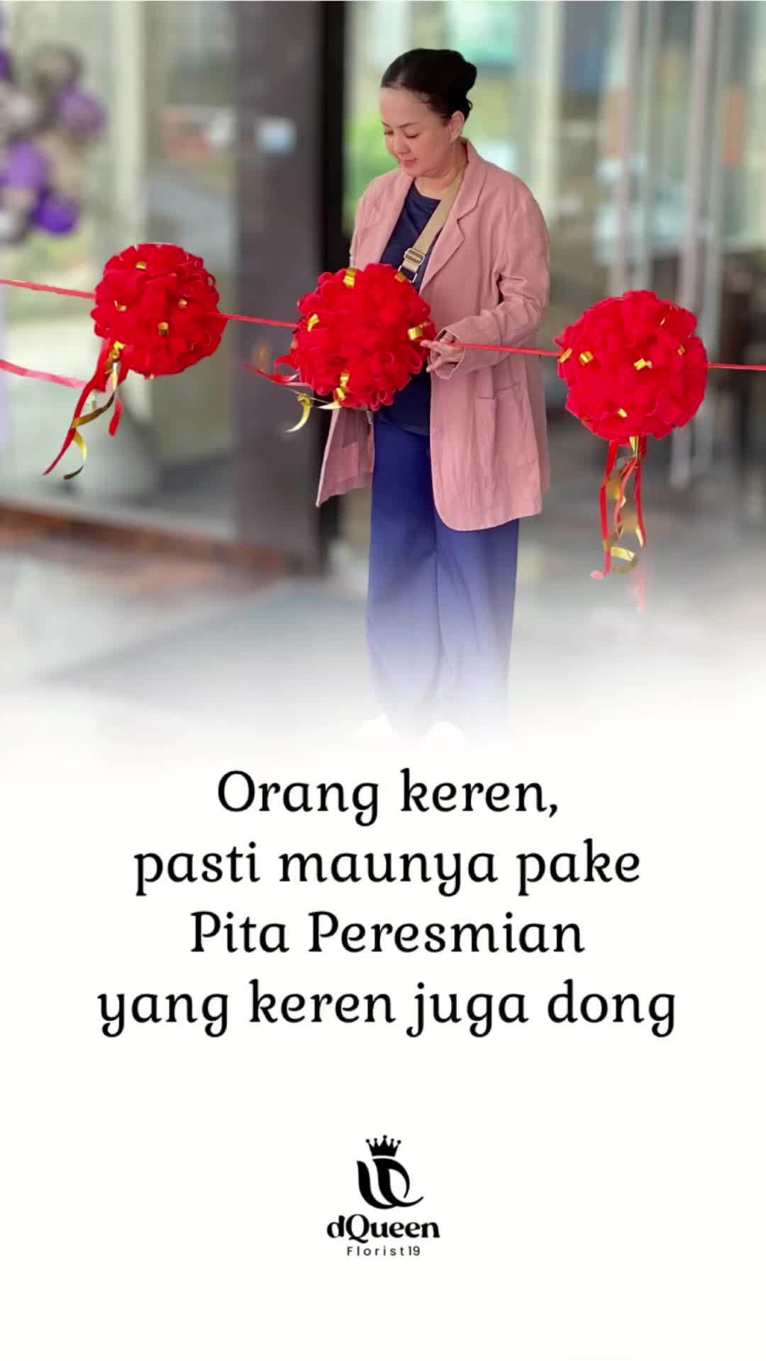 Pita pom pom peresmian meriah murah
