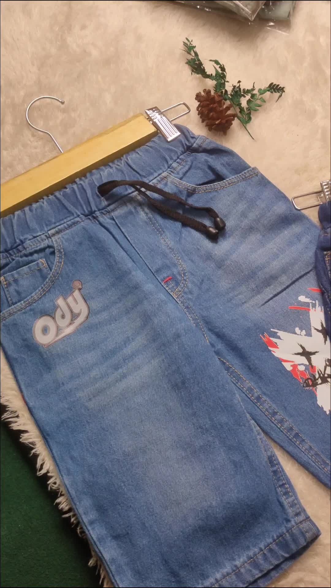 Setelan Anak Laki-Laki Korean Style Baju Kaos Dan Celana Jeans Pendek Sobek - Fashion set  anak