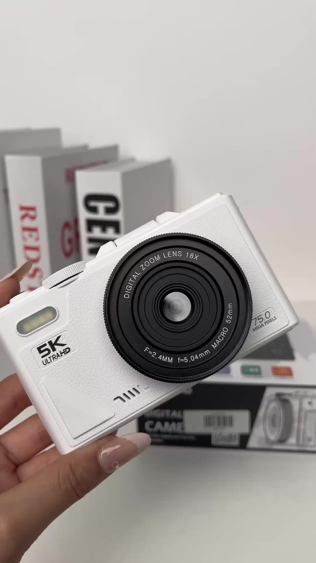 【KiTBEEZ KP-2】Kamera Digital WiFi 5K 75MP, Zoom Digital 18X, Layar Flip 180° untuk Selfie & Vlog, Perekam Video - WD08