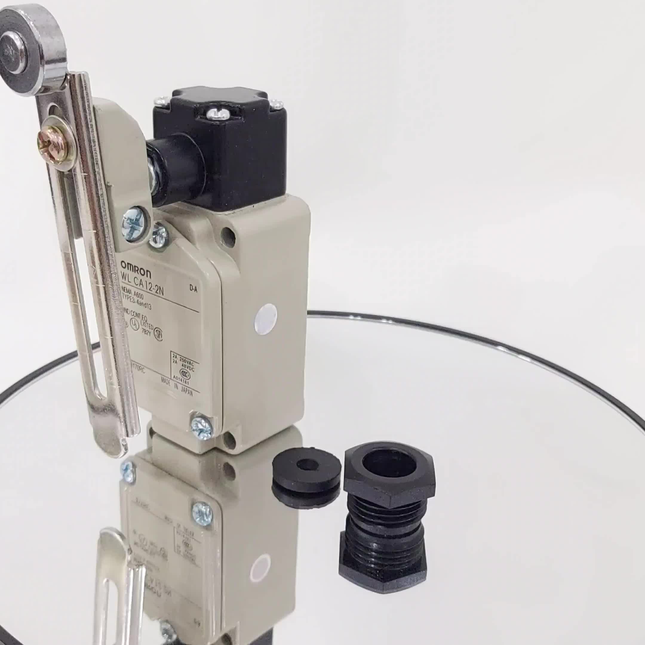 LIMIT SWITCH OMRON WLCA12-2N