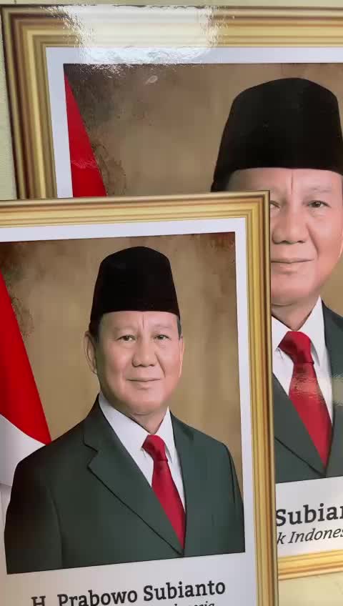 CETAK FOTO POSTER EDUKAS FOTO P DAN W BINGKAI PAPAN MDF 6mm Isi 3 Foto Ukuran 10R, 12R, 15R