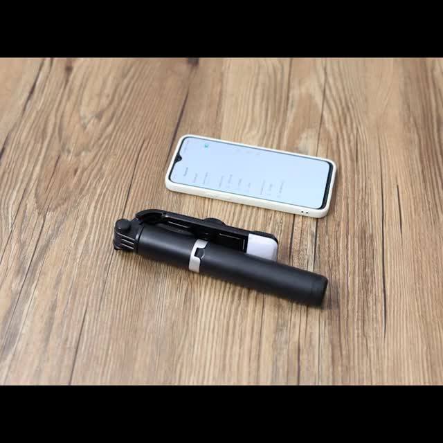Selfie Stik Tongsis 4 in 1 Remot Bluetooth 1,7 Meter + Lampu led