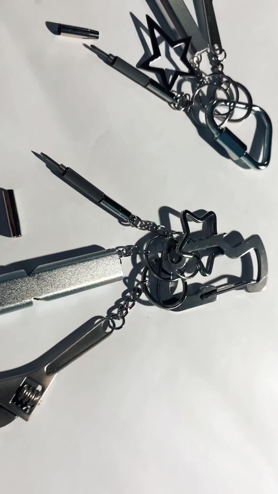 Carabiner keychain skena gantungan assesoris bahan logam besi kuat Aksesoris