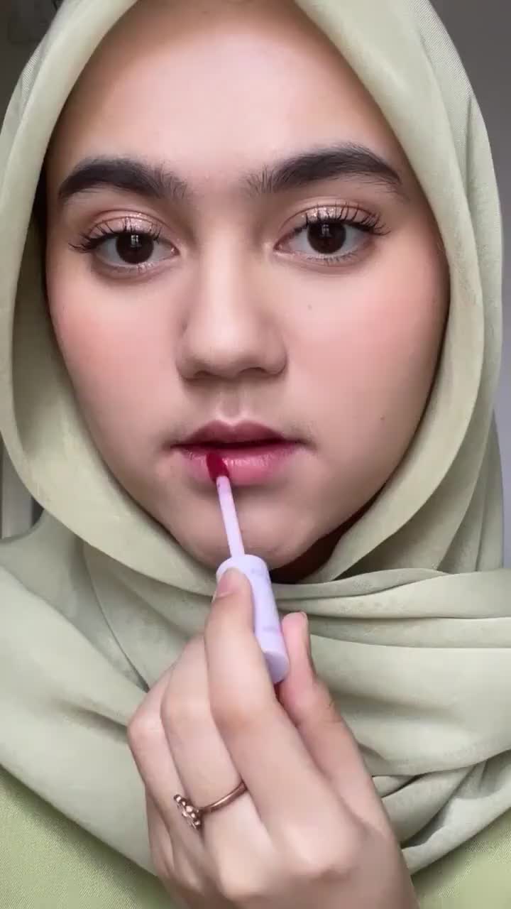 FOCALLURE #SwitchMode Airy Matte Tint Long-Lasting Transfer-Proof Lip Tint Natural Matte Finish Mask-Proof Lipstick Bibir Gloss
