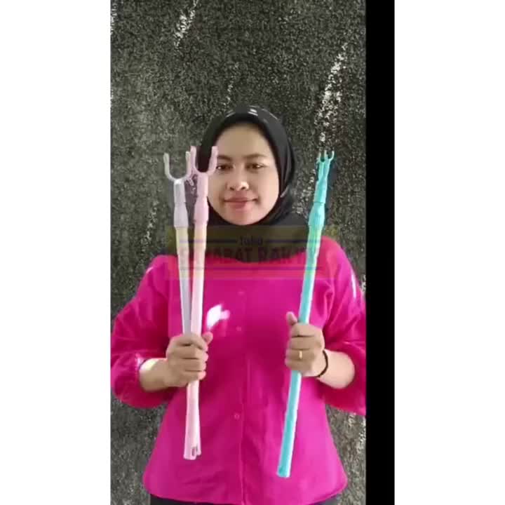 Tongkat Jemuran Stik Pengait Pakaian Teleskopik Hanger Gantungan Pengait Baju