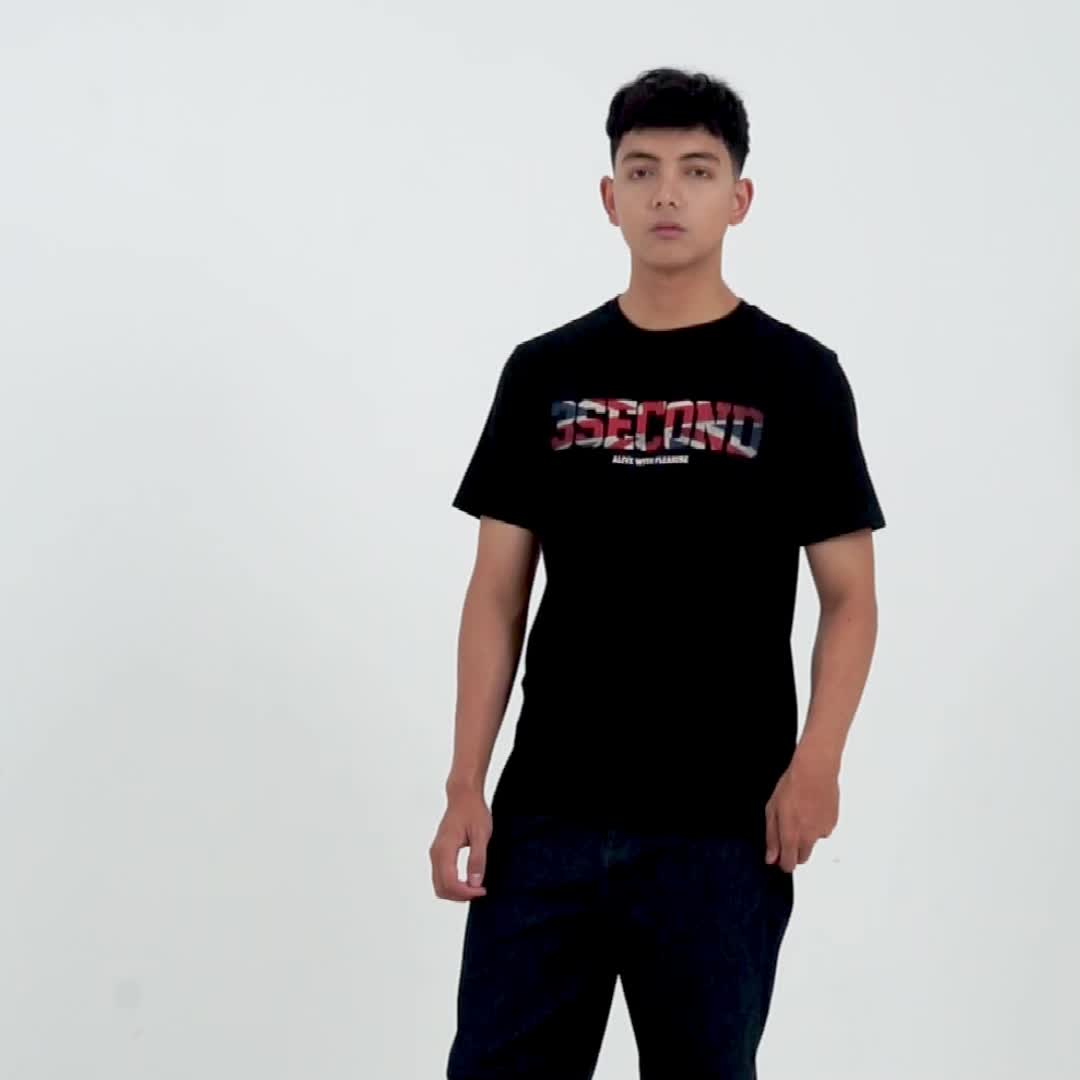 3Second Kaos Pria Lengan Pendek Katun Regular Fit OL-C400424 Tshirt Santai