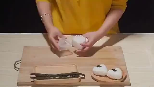 8 in 1 Set Cetakan Nasi Bento Sushi Onigiri Anti Lengket Desain Kartun Gaya Jepang Untuk Dapur / Cetakan Sushi Bento Kitchenware