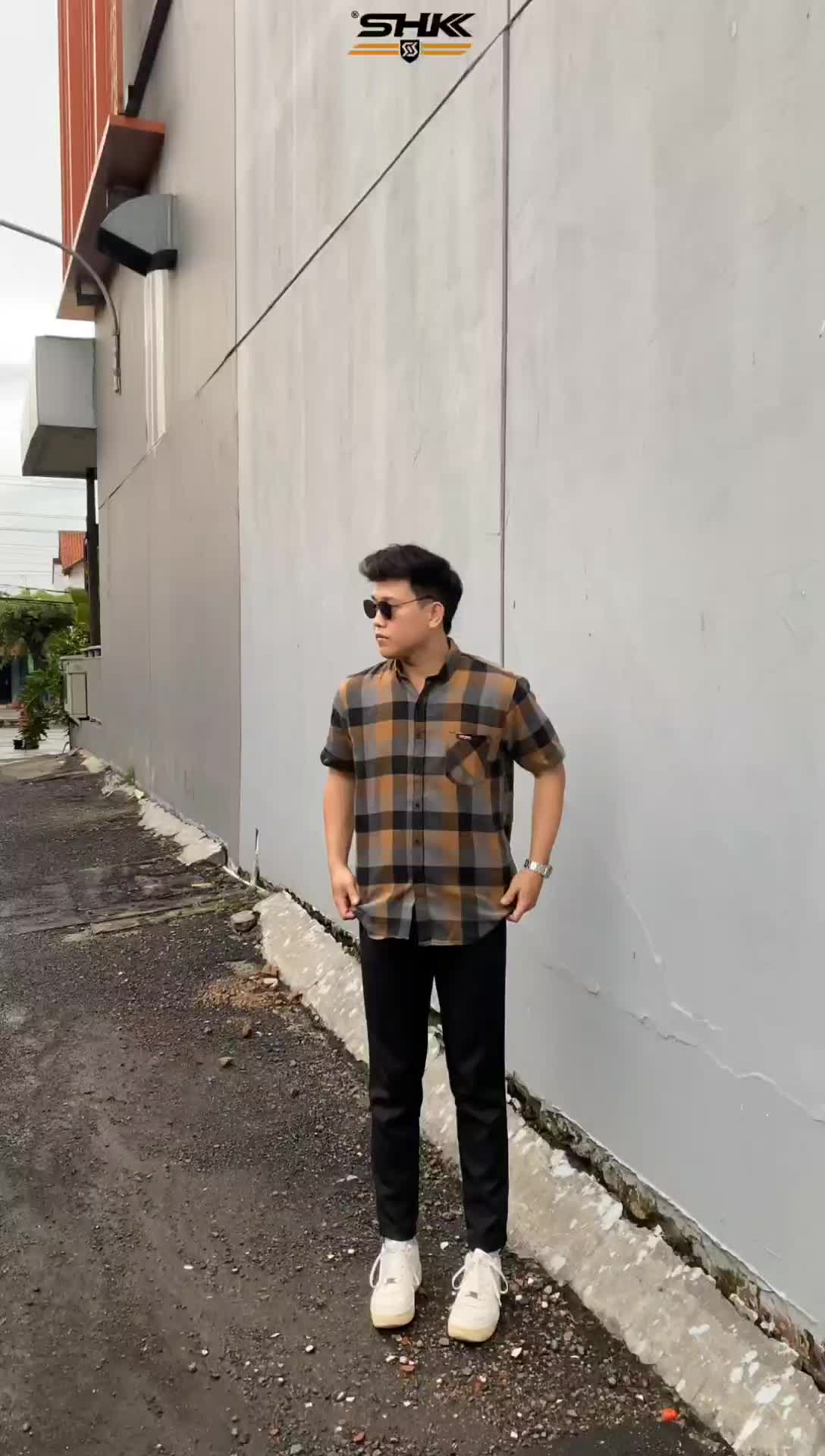 SHK Kemeja Flanel Katun Premium baju lengan pendek Kotak cowok Casual Pria Distro