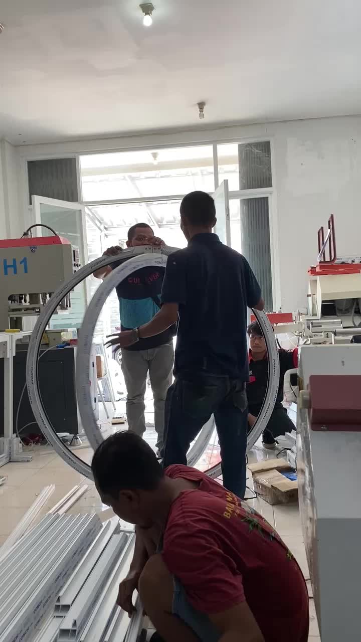 Jendela Pivot UPVC Bulat Jendela Minimalist Modern Putih Bahan Jendela Tebal