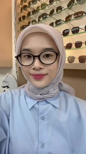Kacamata Lala | Kode W72396 | Pojok Kacamata