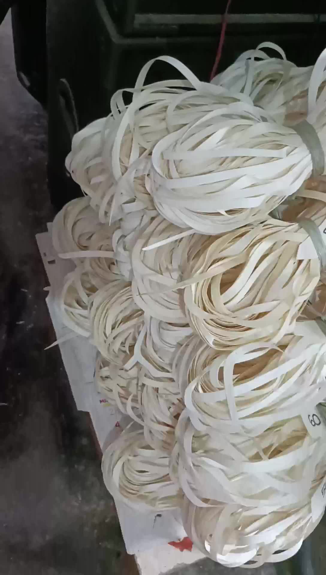 Kulit Kambing putih buat ketipung ...jimbe ..kendang...bedug.