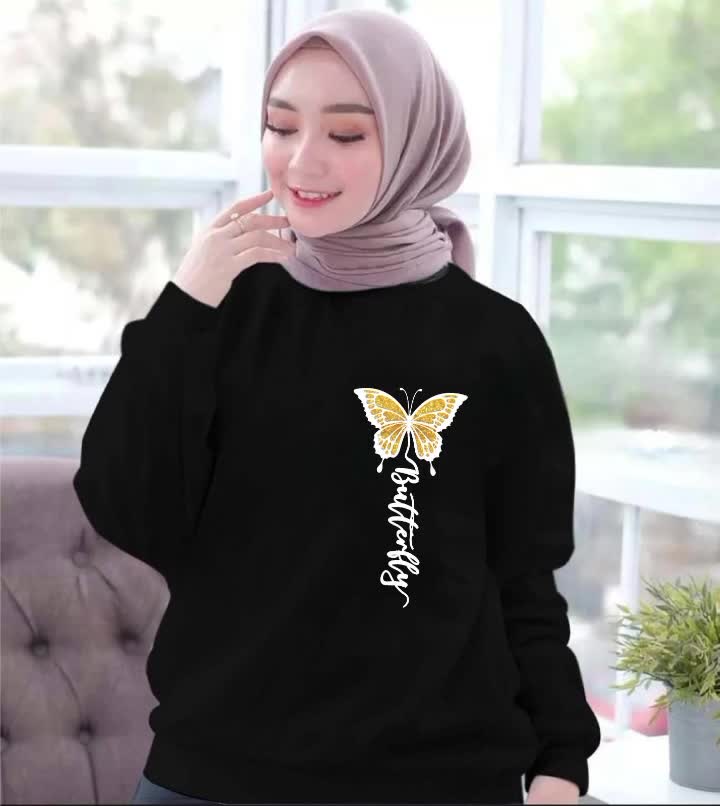 Kaos Wanita Lengan Panjang Model Crewneck Desain Butterfly Tersedia Ukuran S-XXL